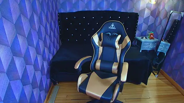Živý XXX chat LiaHarryis