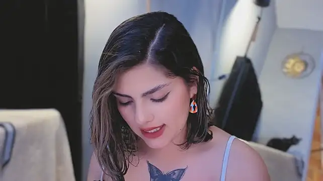 butterflyx39's Live XXX Chat