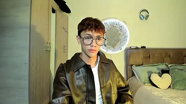 Chatroom XXX en direct de Timothy_ros