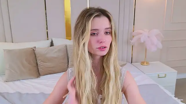 MarybethSnow Chat XXX live
