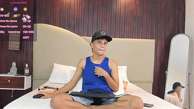 XXX chat uživo modela Alexxx_B2026