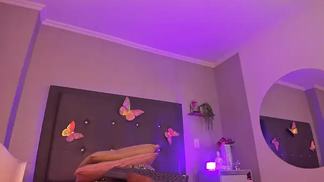 Živý XXX chat emma_lye