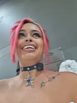 Chat XXX en directo de EvaaFoxxy1