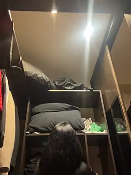 LaaadyDaaamn Obrolan Langsung XXX