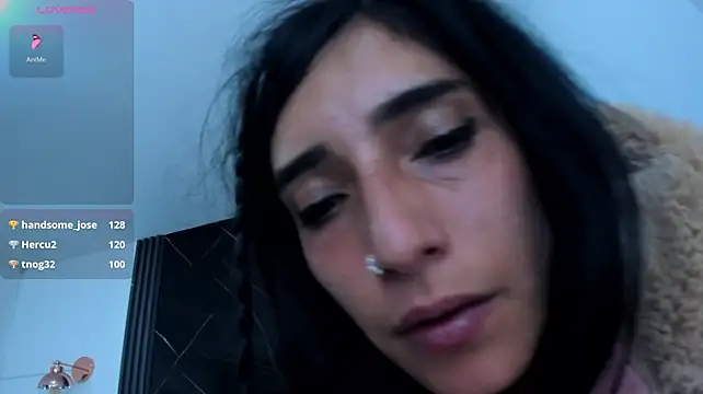 Nanda_Mendoza's Live XXX Chat