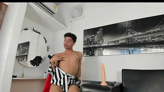 XXX chat uživo modela alex_danz
