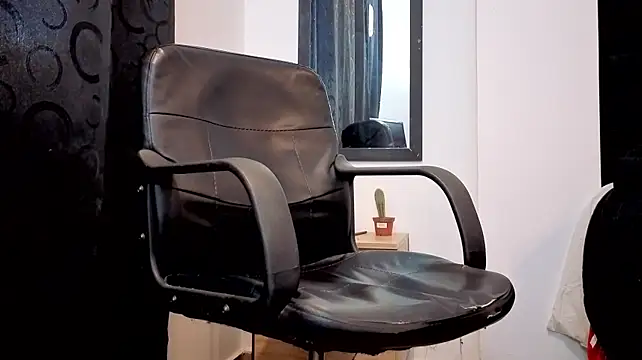 Živý XXX chat Noha-Wolf