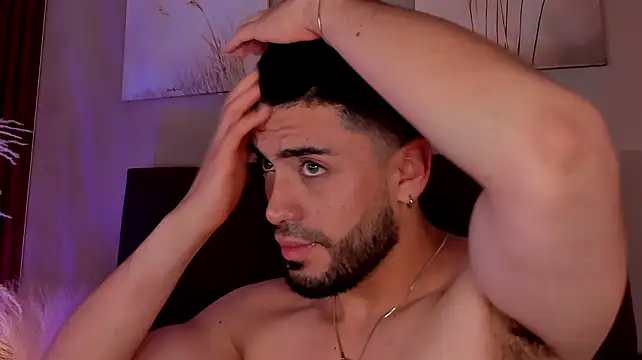 Chat +18 de Alexander_Diazz ao vivo