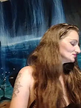 CrazyMaya39's Live XXX Chat
