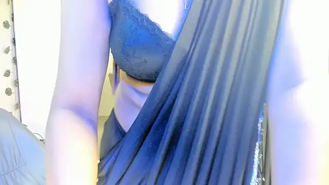 AryaSareen28's Live XXX Chat