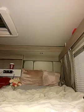 VanLifeVixen's Live XXX Chat