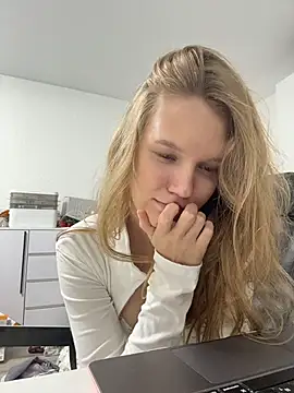 Ketitull – Live XXX-chat