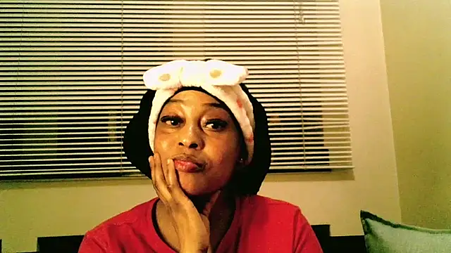 ORUOMA – Live XXX-chat