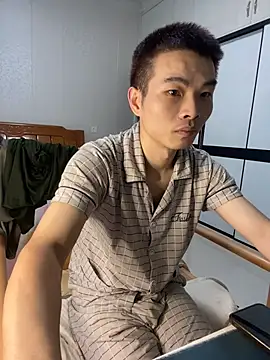 gutou001's Live XXX Chat