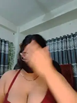 XXX chat uživo modela nosrat014