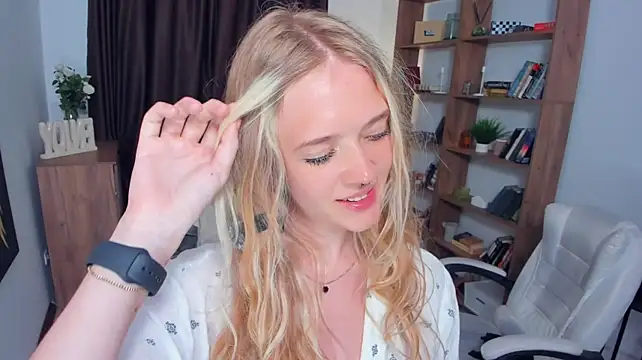 AleneHayek Chat XXX live