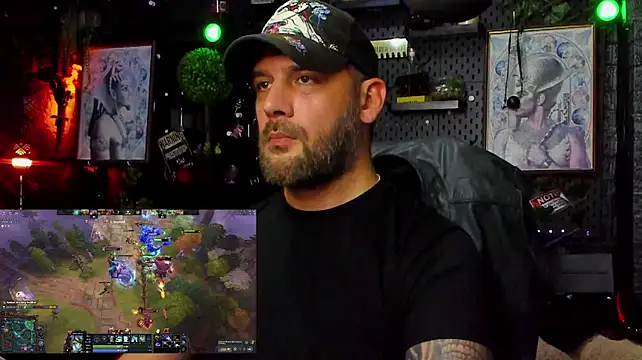 Онлайн чат XXX LexHardy