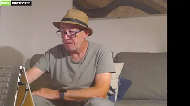 bluedae1's Live XXX Chat
