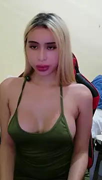 celest_yummy's Live XXX Chat