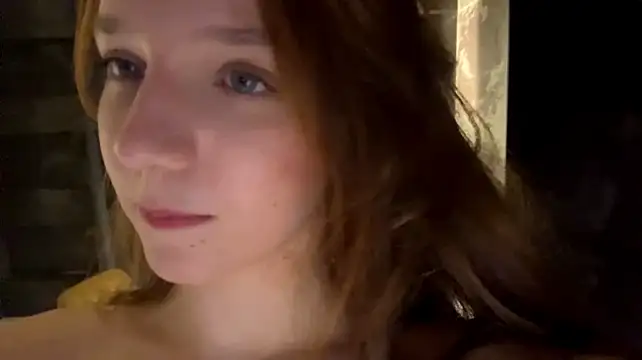 Kissme_Kira's Live XXX Chat
