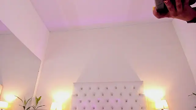 Tiffanny_Gomez's Live XXX Chat
