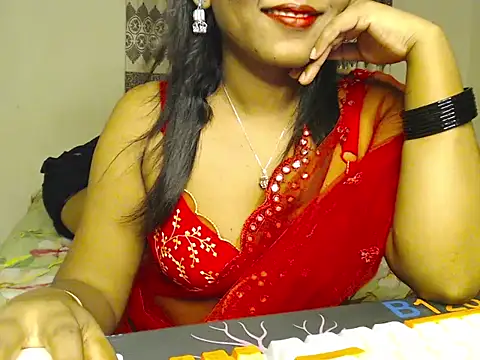 Czat XXX na żywo – VelvetCoupleLive
