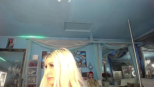 ADRIANNA_FOX's Live XXX Chat