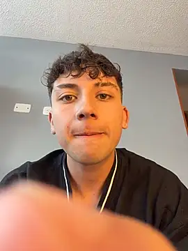 OLIVER_KのライブXXXチャット