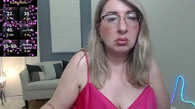 KKMimiKK's Live XXX Chat