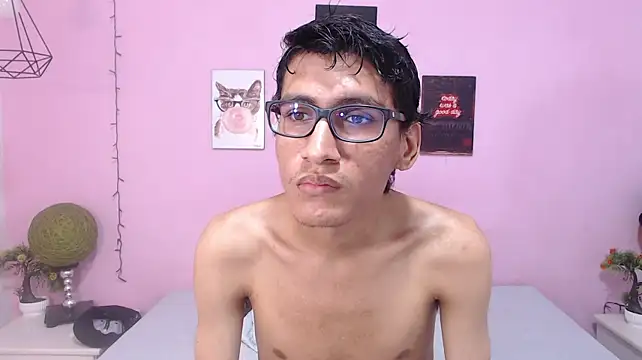 tiberius_blaunch live XXX chat
