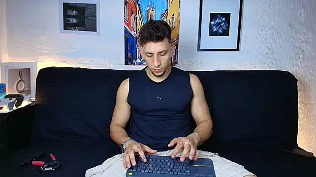 SR_EMILIOCUM webcam show