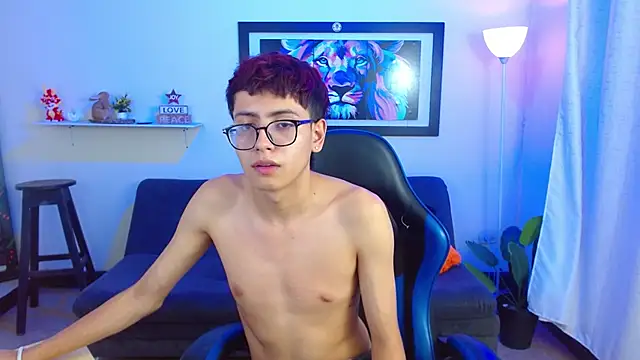 alexcum_18 webcam show