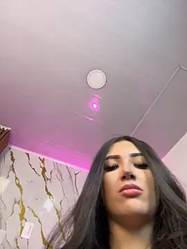 babyy_nicols_m's Live XXX Chat