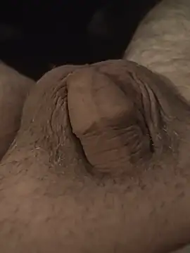 Pseudo05 webcam show