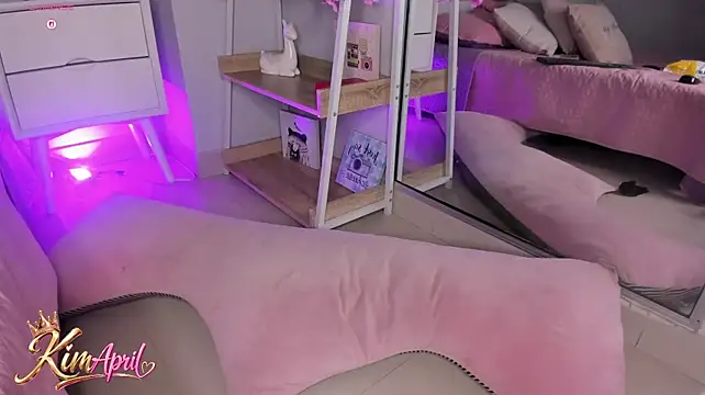KIMAPRIL's Live XXX Chat