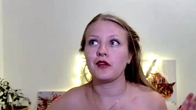 Živý XXX chat MileyGreyx