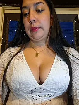 XXX chat uživo modela keny__a