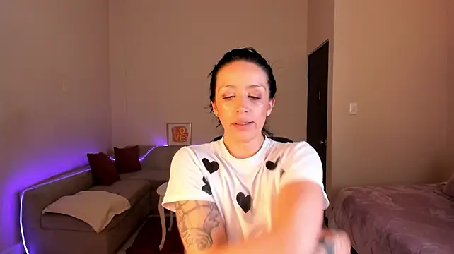 Živý XXX chat Kristen_Garner