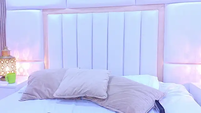 GabyMoreau: онлайн-секс-чат