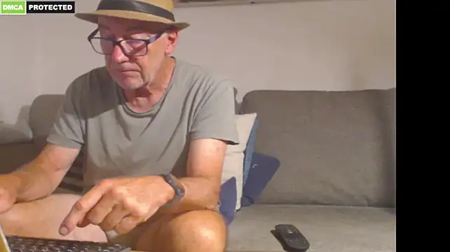 Czat XXX na żywo – bluedae1