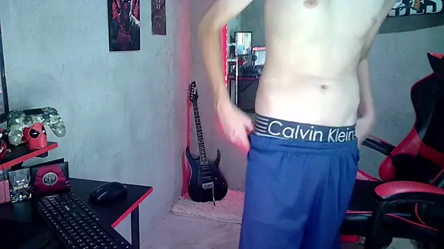flaquito_junior live XXX chat