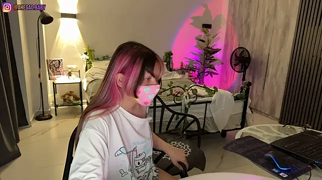 h3ntai_baby Live XXX-Chat