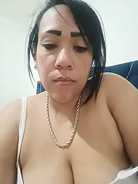 OliviaWilliamm live XXX chat