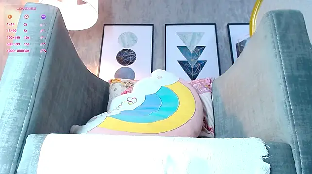 Chat +18 de adara_le ao vivo