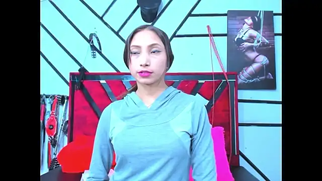 SarayZareen Live XXX-Chat