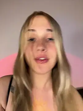 Webkamerová show LilElfie
