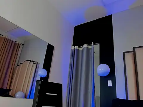 Онлайн чат XXX Luca_noir