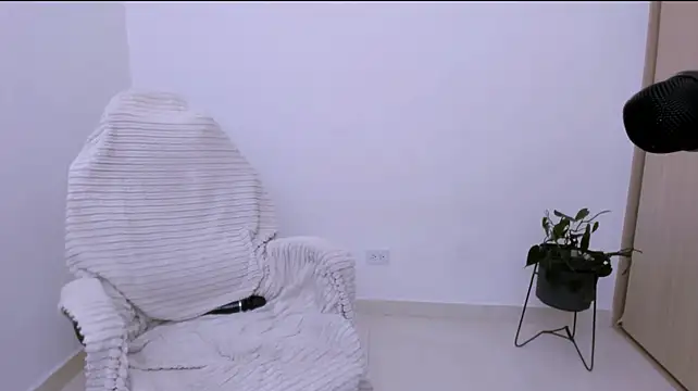 دردشة susy_angel الجنسية المباشرة