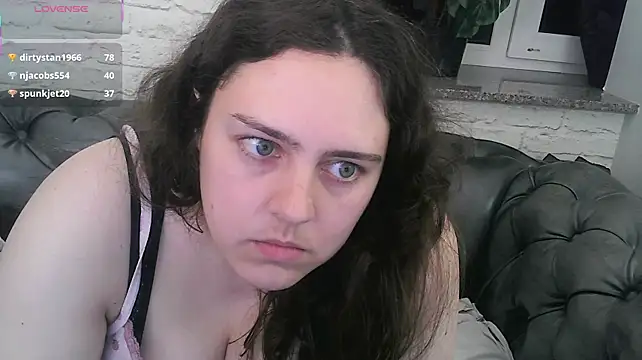 Hellen_Miller__'s Live XXX Chat