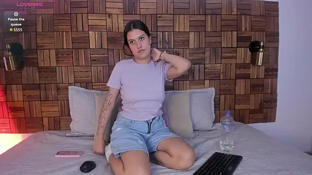 Živý XXX chat madydoll_